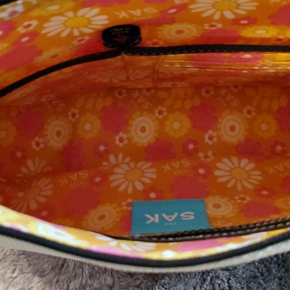 THE SAK Handbag. - Picture 5 of 6